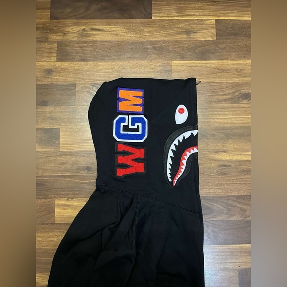 Black bape hoodie - Picture 3 of 3